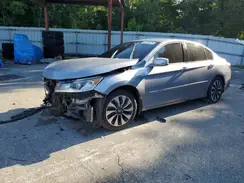JHMCR6F35HC000530 2017 HONDA ACCORD