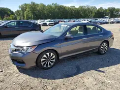 JHMCR6F35HC000592 2017 HONDA ACCORD