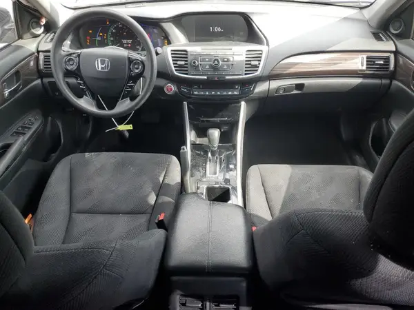 JHMCR6F36HC003825 2017 HONDA ACCORD - Image 8