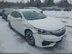 JHMCR6F36HC004490 2017 HONDA ACCORD