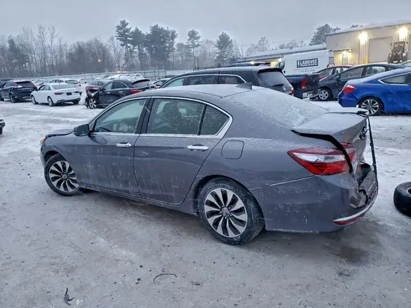 JHMCR6F36HC007194 2017 HONDA ACCORD - Image 2