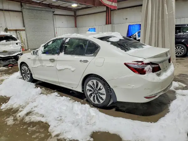 JHMCR6F36HC007762 2017 HONDA ACCORD - Image 2