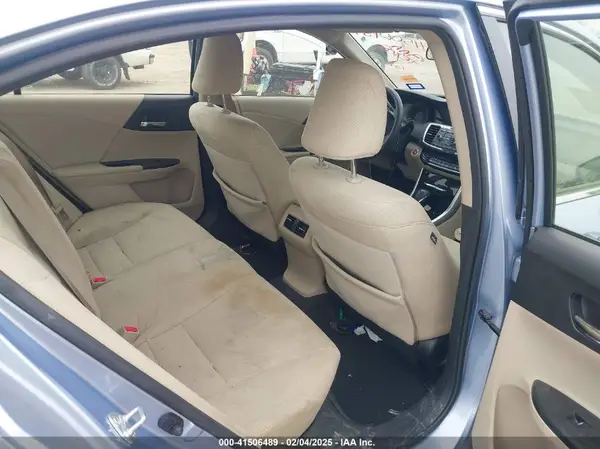 JHMCR6F36HC011875 2017 HONDA ACCORD - Image 8