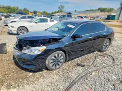 JHMCR6F37HC000058 2017 HONDA ACCORD