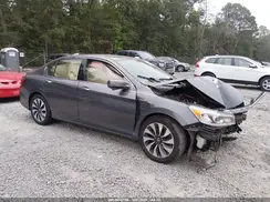 JHMCR6F37HC003848 2017 HONDA ACCORD