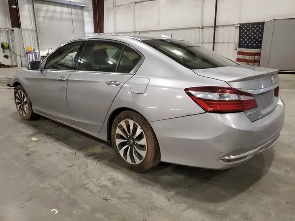 JHMCR6F37HC007236 2017 HONDA ACCORD - Image 2