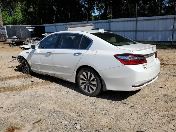 JHMCR6F37HC011979 2017 HONDA ACCORD - Image 2