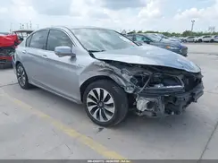 JHMCR6F37HC012906 2017 HONDA ACCORD