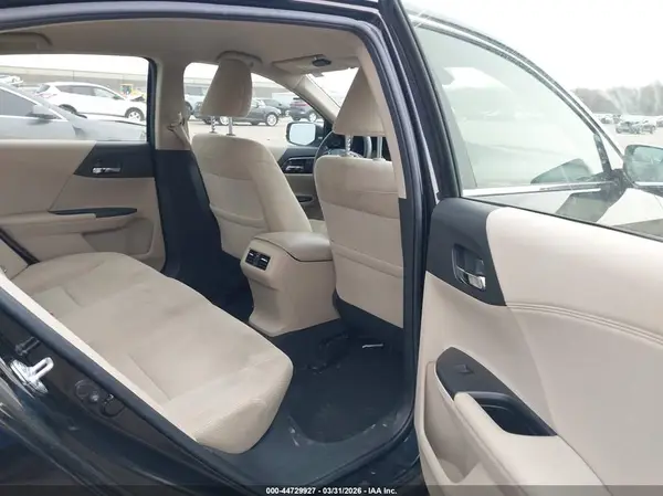JHMCR6F37HC013991 2017 HONDA ACCORD - Image 8