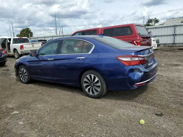 JHMCR6F37HC017829 2017 HONDA ACCORD - Image 2