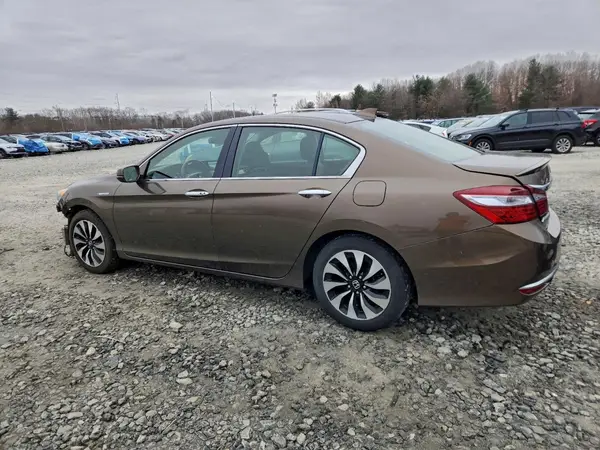 JHMCR6F37HC020925 2017 HONDA ACCORD - Image 2