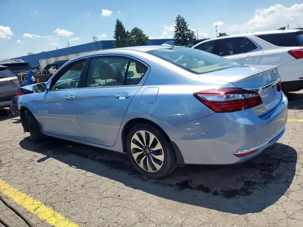 JHMCR6F38HC023011 2017 HONDA ACCORD - Image 2