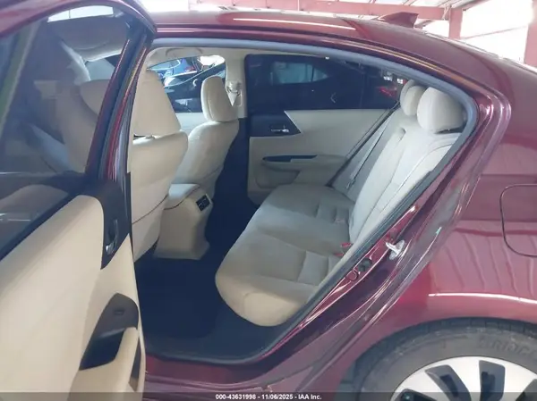 JHMCR6F38HC026832 2017 HONDA ACCORD - Image 8