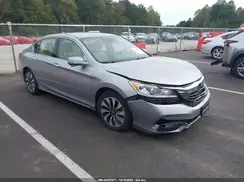 JHMCR6F39HC015578 2017 HONDA ACCORD