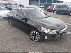 JHMCR6F39HC016004 2017 HONDA ACCORD