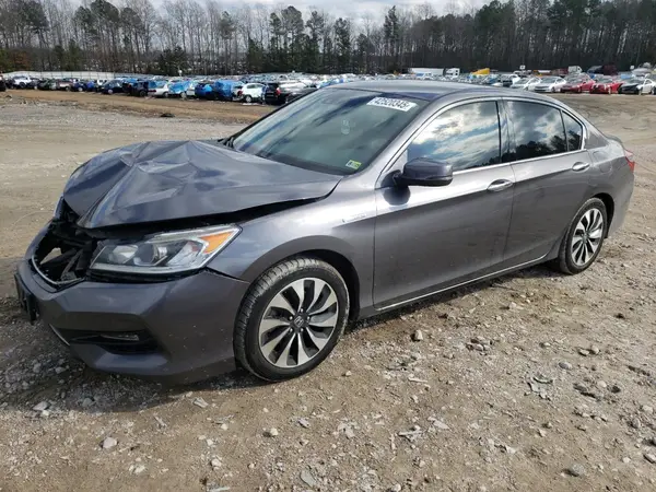 JHMCR6F3XHC001835 2017 HONDA ACCORD - Image 1