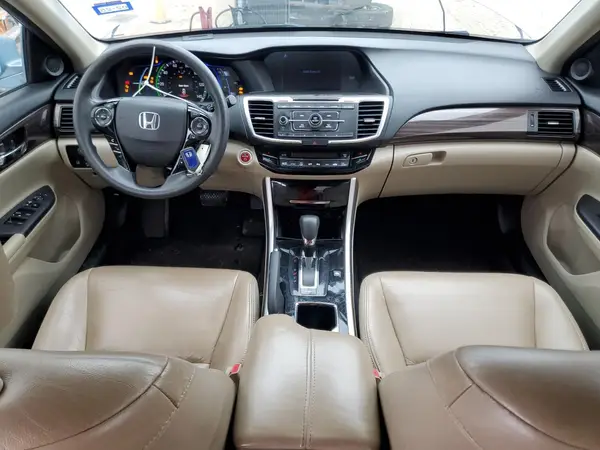 JHMCR6F3XHC002368 2017 HONDA ACCORD - Image 8