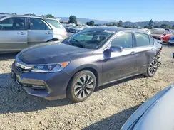 JHMCR6F3XHC006419 2017 HONDA ACCORD
