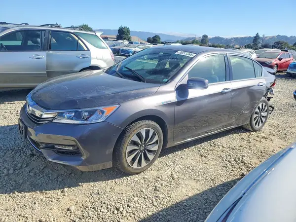 JHMCR6F3XHC006419 2017 HONDA ACCORD - Image 1