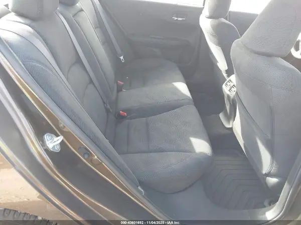 JHMCR6F3XHC006646 2017 HONDA ACCORD - Image 8