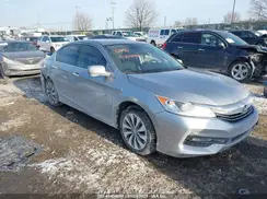 JHMCR6F3XHC011099 2017 HONDA ACCORD