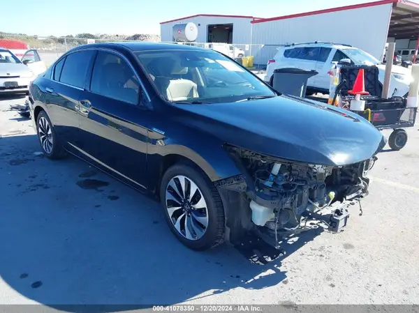 JHMCR6F50HC004776 2017 HONDA ACCORD - Image 1