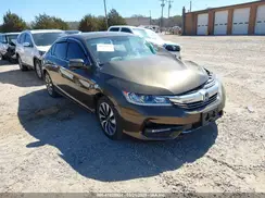 JHMCR6F50HC011646 2017 HONDA ACCORD