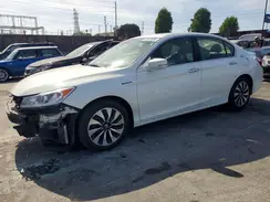 JHMCR6F50HC016958 2017 HONDA ACCORD