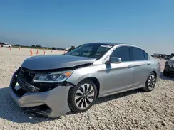 JHMCR6F50HC019438 2017 HONDA ACCORD