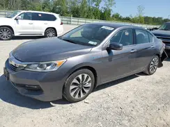 JHMCR6F50HC020556 2017 HONDA ACCORD
