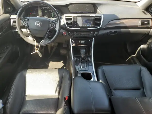 JHMCR6F50HC020556 2017 HONDA ACCORD - Image 8