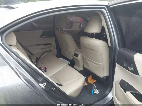 JHMCR6F50HC022730 2017 HONDA ACCORD - Image 8