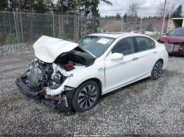 JHMCR6F50HC024249 2017 HONDA ACCORD - Image 2