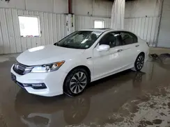 JHMCR6F50HC027006 2017 HONDA ACCORD