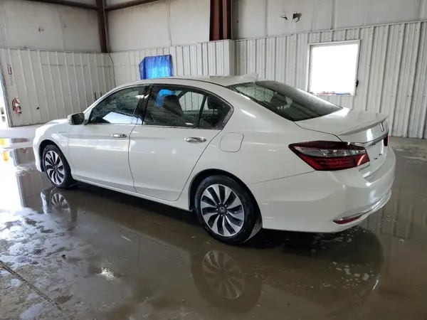 JHMCR6F50HC027006 2017 HONDA ACCORD - Image 2