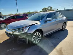 JHMCR6F50HC029385 2017 HONDA ACCORD