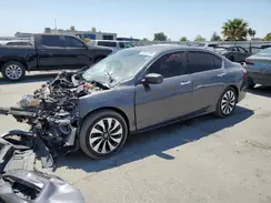 JHMCR6F50HC029743 2017 HONDA ACCORD