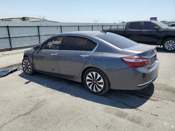 JHMCR6F50HC029743 2017 HONDA ACCORD - Image 2