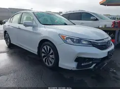 JHMCR6F50HC031783 2017 HONDA ACCORD