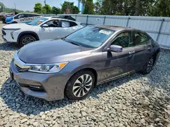 JHMCR6F51HC002275 2017 HONDA ACCORD