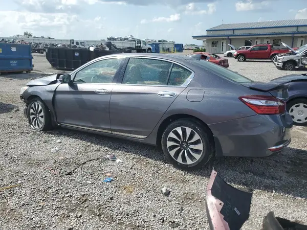 JHMCR6F51HC008741 2017 HONDA ACCORD - Image 2