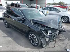 JHMCR6F51HC009016 2017 HONDA ACCORD