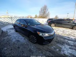 JHMCR6F51HC011154 2017 HONDA ACCORD