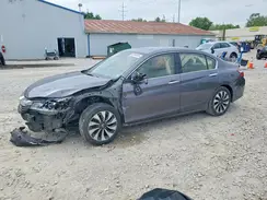 JHMCR6F51HC012482 2017 HONDA ACCORD