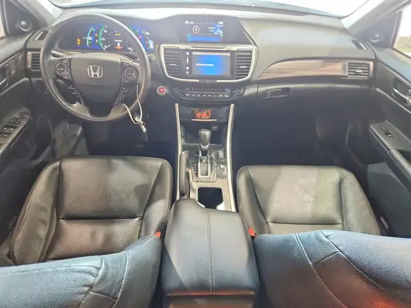 JHMCR6F51HC013003 2017 HONDA ACCORD - Image 8