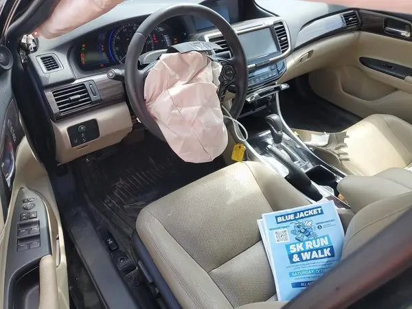 JHMCR6F51HC017004 2017 HONDA ACCORD - Image 8