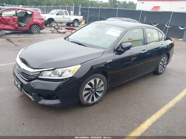 JHMCR6F51HC022672 2017 HONDA ACCORD - Image 2