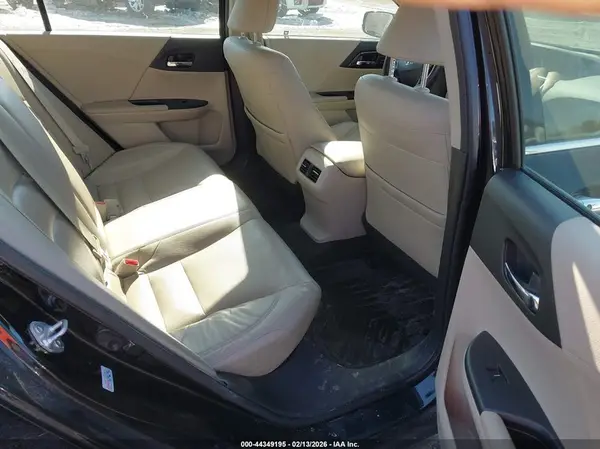 JHMCR6F51HC027693 2017 HONDA ACCORD - Image 8