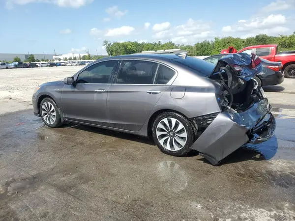 JHMCR6F51HC028505 2017 HONDA ACCORD - Image 2