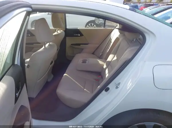 JHMCR6F51HC031789 2017 HONDA ACCORD - Image 8